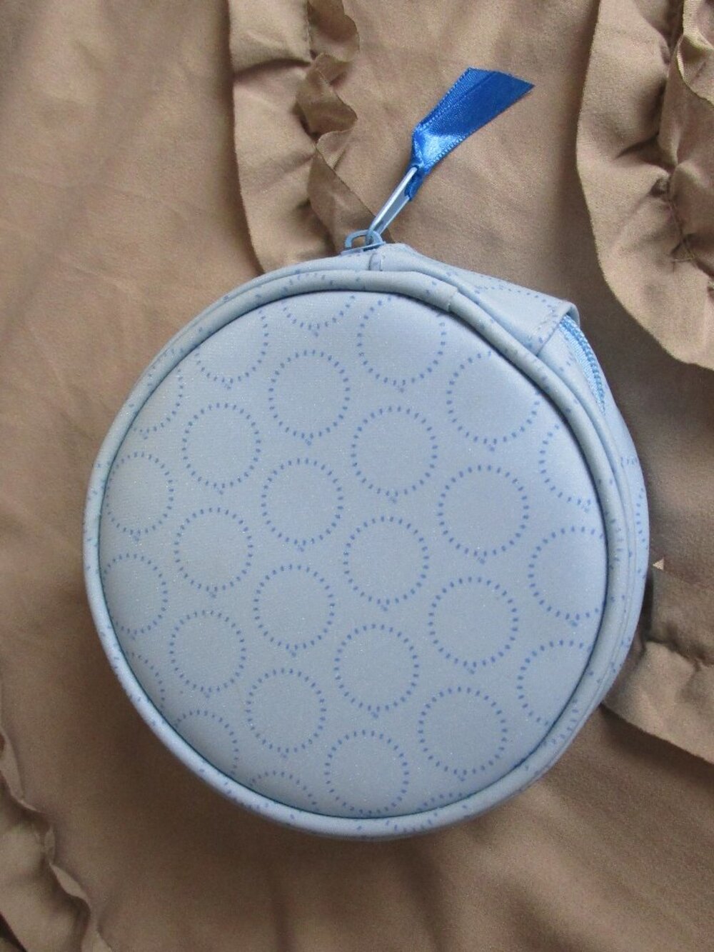 small round travel case